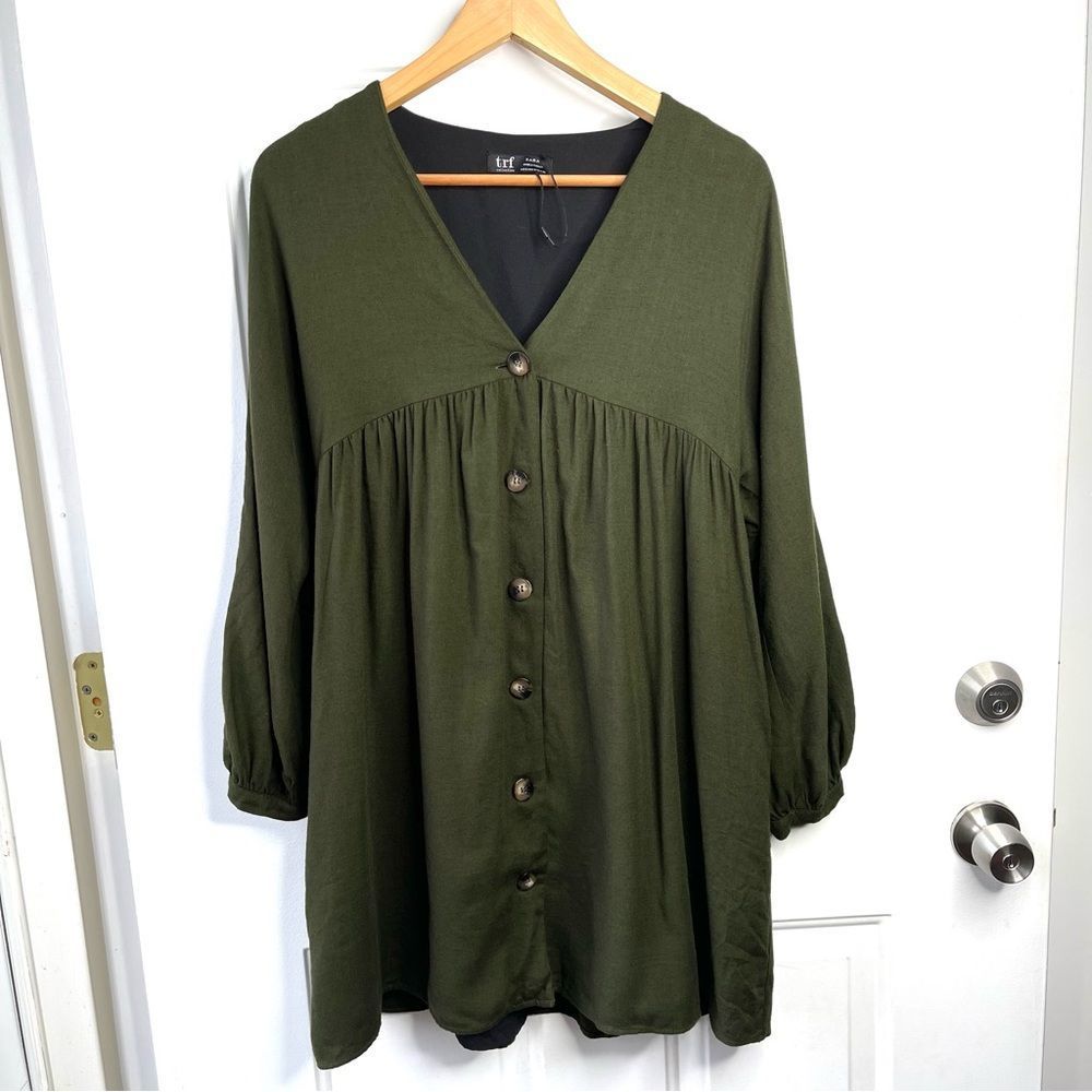Zara TRF Olive Green Button Up V-Neck
Babydoll Long Sleeve Dress Size Small